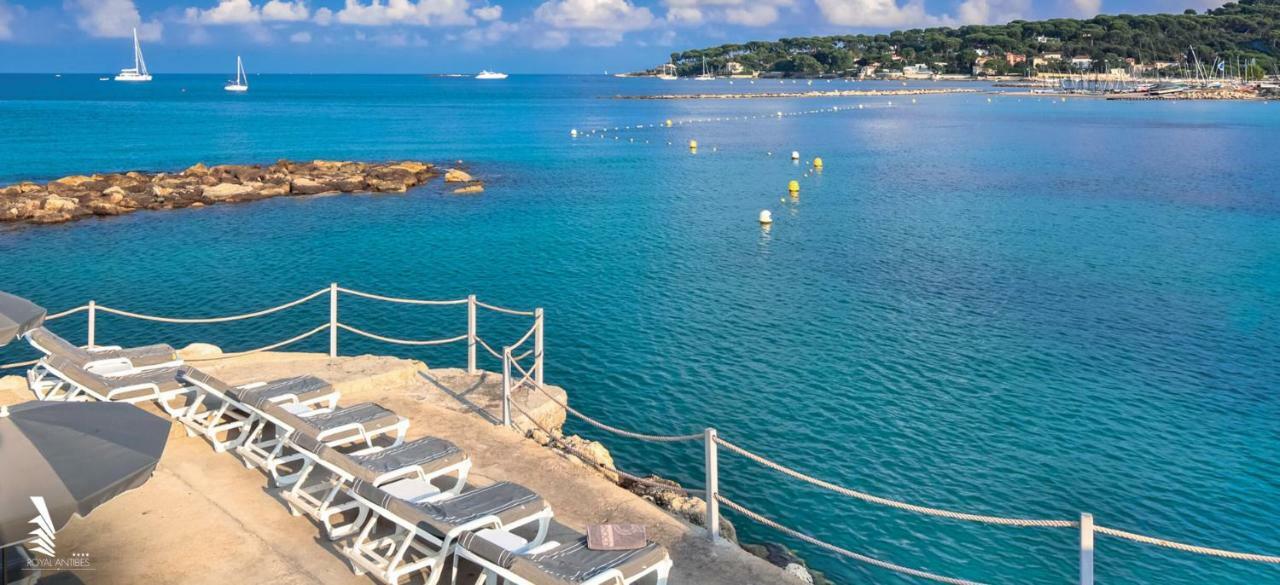 2 Bedroom Funky Apartment In The Heart Of The Old Town Of Antibes Esterno foto